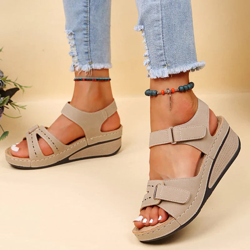 Elva - Retro Sandals